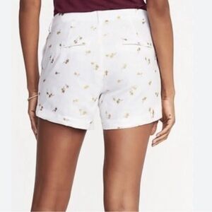 Old Navy gold foil palm tree print linen blend Everyday Shorts